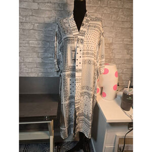 Women's Lush White & Black Bandana Print Maxi Dress M